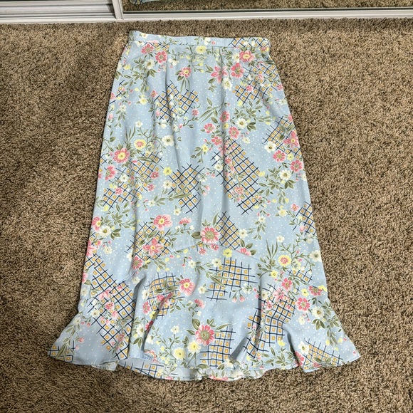 Vintage Dresses & Skirts - Vintage Floral Skirt